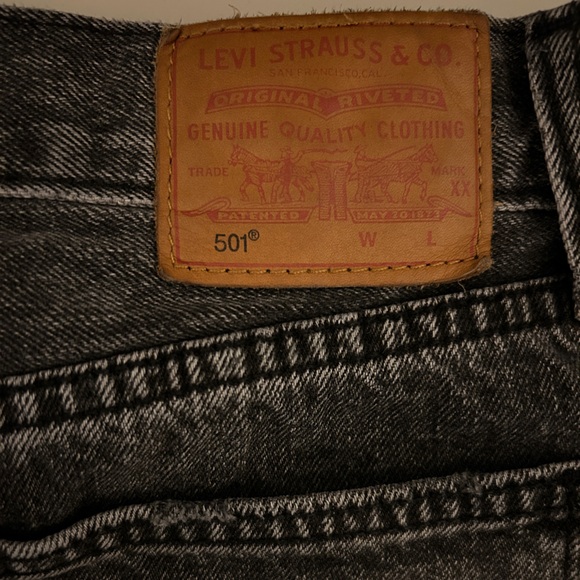 LEVI’S 501 Shorts - Picture 5 of 12